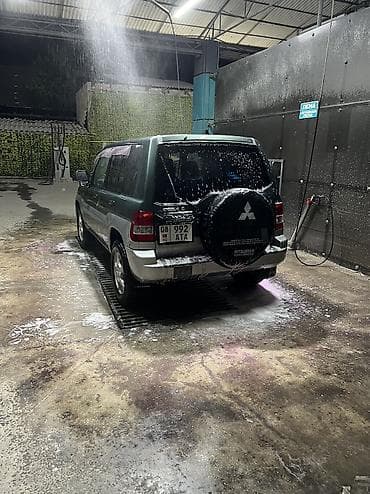 Продажа авто: Mitsubishi Pajero iO: 2002 г., 2 л, Автомат, Бензин, Универсал — 6