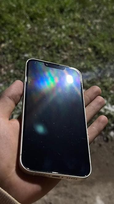 Техника и электроника: IPhone 13, Старлайт — 3