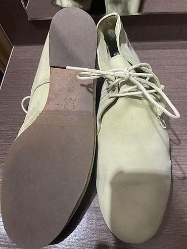 Оксфорддор: Оксфорддор, 38, Колдонулган, Өзү алып кетүү — 3