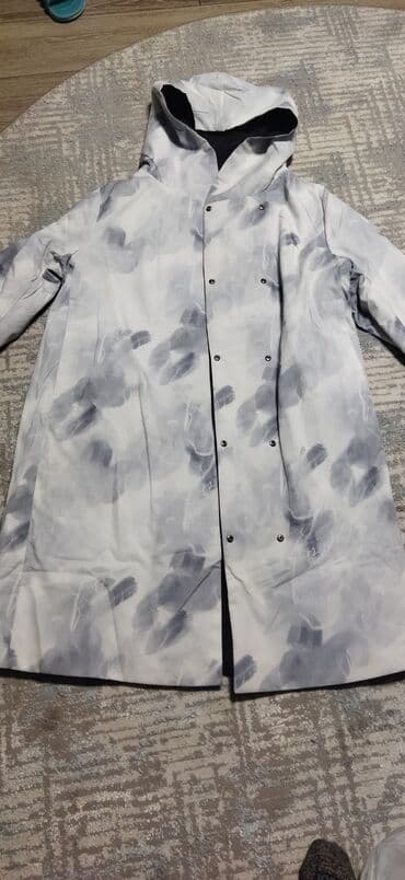 плащ дождовик: Двухсторонний плащ от "Button", цена окончательная — 4