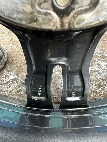 диски на е34: Куйма Дисктер R 21 BMW, Комплект, тешиктери - 5, Колдонулган — 10