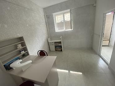 Кыймылсыз мүлк: Помещение в цоколе/соколе жилого дома Описание: - Отдельный вход с — 7