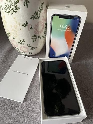 fold 4: IPhone X, цвет Silver - Экран 5.8" Super Retina OLED (2436×1125) — 6
