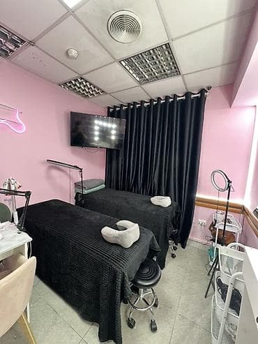 сдаю салоне красоты: Аренда кабинетов в салонах красоты, 20 м², Для лешмейкера — 1