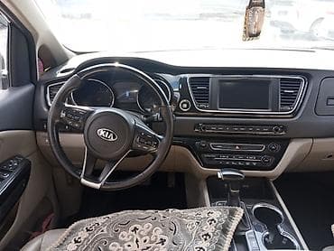 k7 2018: Kia Carnival: 2018 г., Минивэн — 5