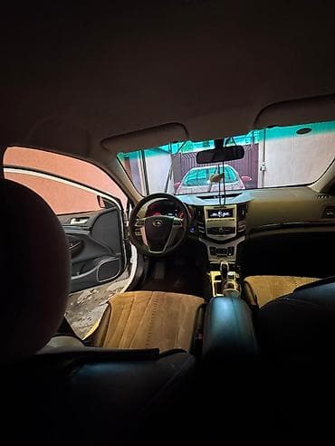 Транспорт: BYD E5: 2019 г., Вариатор, Электромобиль, Седан — 8