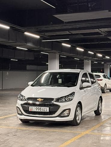 spar: Chevrolet Spark: 2019 г., 1 л, Автомат, Бензин, Хэтчбэк — 1