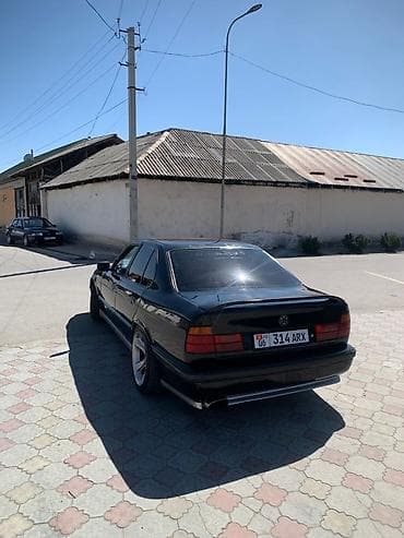 мксм 800: BMW 5 series: 1993 г., 2.5 л, Кол менен иштөөчү, Бензин, Седан — 3