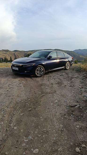 Транспорт: Honda Accord: 2019 г., 2 л, Вариатор, Гибрид, Седан — 2