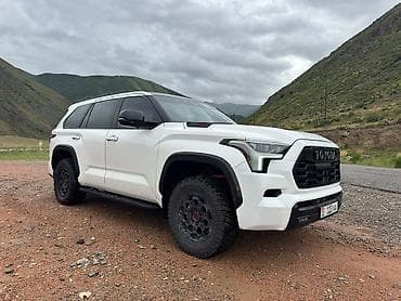 range rower: Toyota Sequoia: 2023 г., 3.5 л, Автомат, Гибрид, Внедорожник — 10