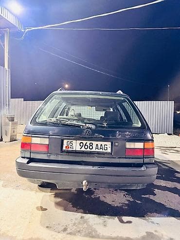 Унаа: Volkswagen Passat: 1992 г., 2 л, Универсал — 4
