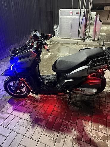 танк 150: Макси-скутер Tank, 150 куб. см, Бензин, Б/у — 3