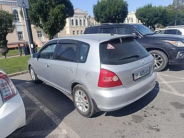 step wgn: Honda Civic: 2001 г., 1.5 л, Автомат, Бензин, Хэтчбэк — 2