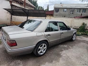 Унаа сатуу: Mercedes-Benz W124: 1994 г., 2.2 л, Автомат, Бензин, Седан — 2