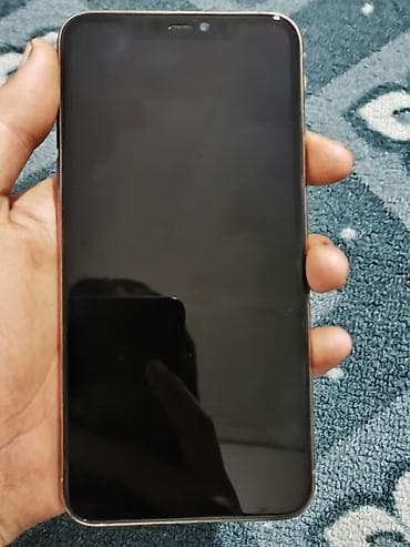 macbook pro 15 2017: IPhone 11 Pro Max, Б/у, 256 ГБ, Золотой, Чехол, 72 % — 4