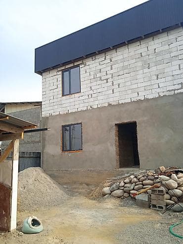 деревянный домики: Продаётся жилой объект с участком и вспомогательными постройками — 1