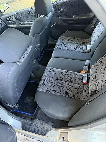 mercedesbenz 211: Mazda 323: 2000 г., Механика, Бензин, Универсал — 7
