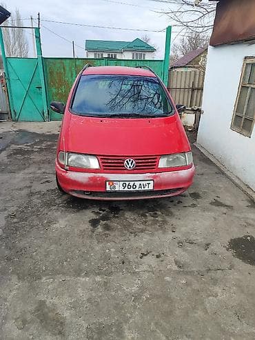 Volkswagen Sharan: 1997 г., 2.8 л, Механика, Бензин, Минивэн