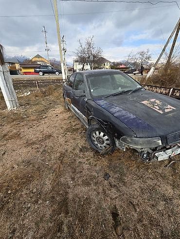 авалон авто: Audi A4: 2000 г., Механика, Бензин, Седан — 7