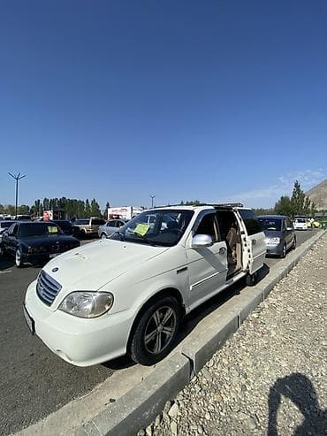 j30 bmw: Kia Carnival: 2002 г., Механика, Дизель, Минивэн — 5
