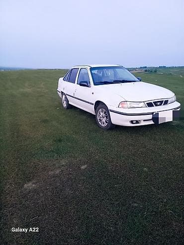 чанган уни к: Daewoo Nexia: 2005 г., 1.5 л, Кол менен иштөөчү, Бензин, Седан — 2