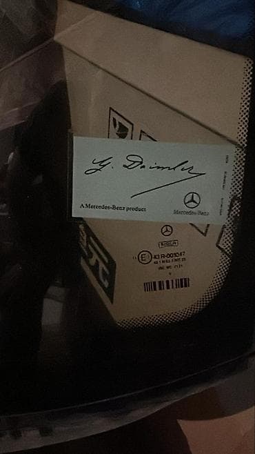 шкаф бу каракол: Айнек Маңдайкы Mercedes-Benz, Оригинал — 2