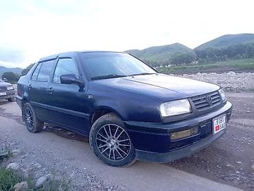 prius plus: Volkswagen Vento: 1994 г., 1.8 л, Механика, Бензин, Седан — 2