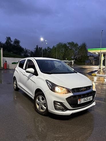 byd plus: Chevrolet Spark: 2020 г., 1 л, Автомат, Бензин, Хэтчбэк — 1