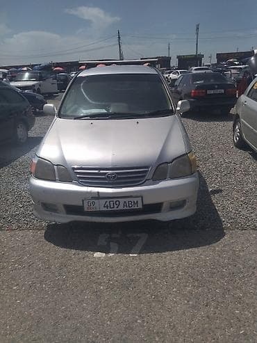дверь саната: Toyota Gaia: 2002 г., 2 л, Автомат, Бензин, Минивэн — 3