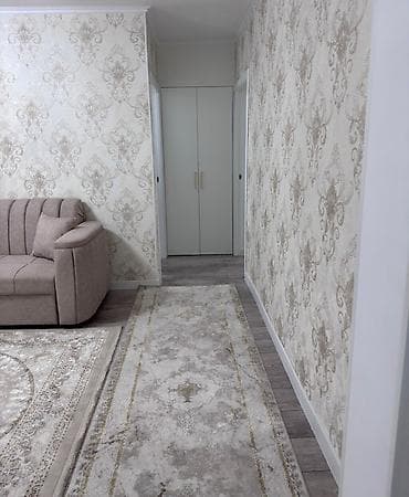 70000: 3 комнаты, Золотой квадрат Агентство недвижимости, Семейным, от 1 года, С мебелью — 2