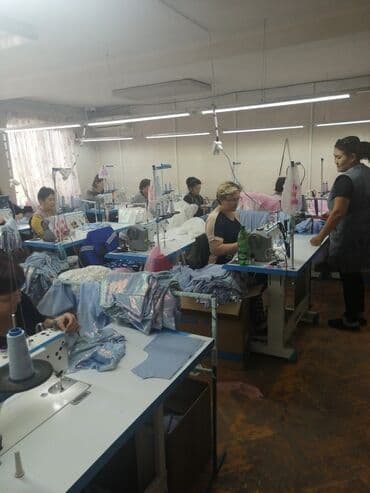 Швея, Постоянная, Прямострочка, Форма, Оплата: Еженедельно, Опыт работы: 3-5 лет опыта at lalafo.kg Швея, Постоянная, Прямострочка, Форма, Оплата: Еженедельно, Опыт работы: 3-5 лет опыта