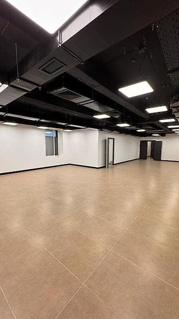 Аренда офисов, 145 м², В бизнес центре, С оборудованием, С отдельным входом, С системой безопасности at lalafo.kg Аренда офисов, 145 м², В бизнес центре, С оборудованием, С отдельным входом, С системой безопасности