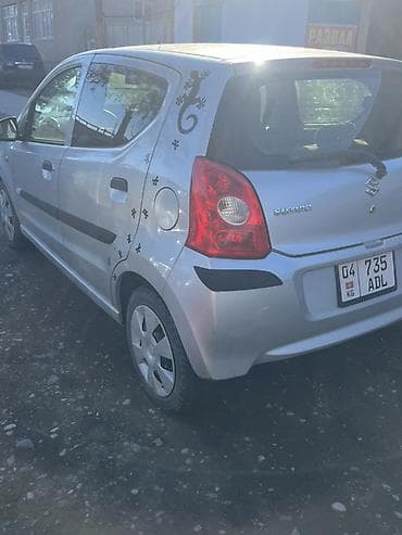 subaru forester автомобил: Suzuki Alto: 2009 г., 0.1 л, Механика, Бензин, Хэтчбэк — 3