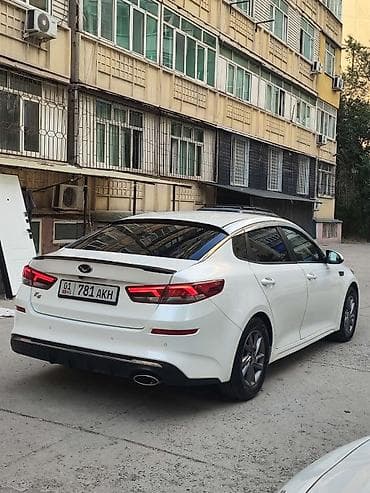 Kia K5: 2018 г., 2 л, Автомат, Газ, Седан