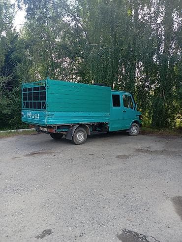 lexus rc 350: Легкий грузовик, Mercedes-Benz, Дубль — 1