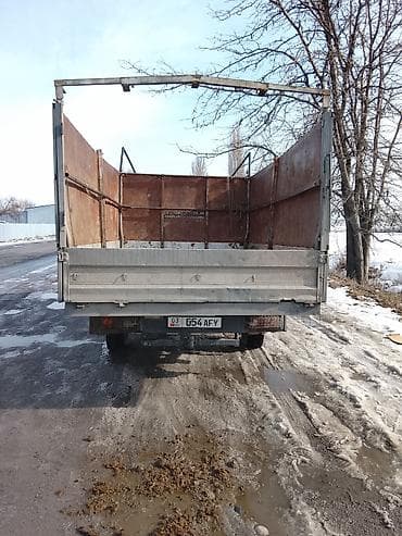 обмен авто на скот: Легкий грузовик, Mercedes-Benz, Стандарт — 3