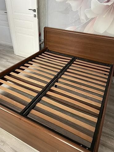 кровать двухместная: Двуспальная кровать, Каркас без матраса, длина - 200 см — 2