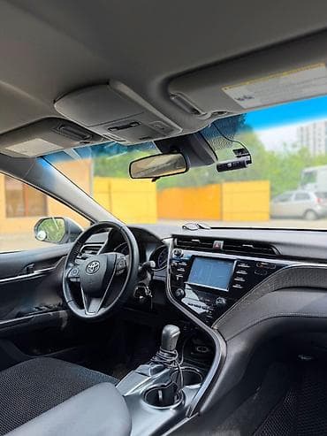 камри 18: Toyota Camry: 2018 г., 2.5 л, Автомат, Бензин, Седан — 2
