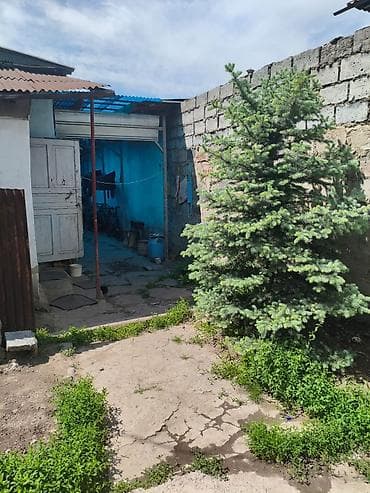 ленская: Продается дом 4 комнаты. Дом имеет просторную планировку, включающую — 6