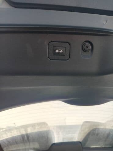 купить муравейник мотоцикл: Changan Uni-T: 2025 г., 1.5 л, Робот, Бензин, Внедорожник — 9