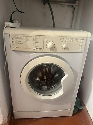 Стиральная машина Indesit, фронтальная загрузка. Характеристики и