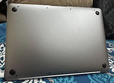 макбу: Жеңил тапшырмалар үчүн, Колдонулган, M3, ОЗУ, RAM: 8 ГБ — 4