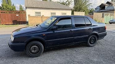 стёк: Volkswagen Vento: 1994 г., 1.8 л, Механика, Бензин, Седан — 2