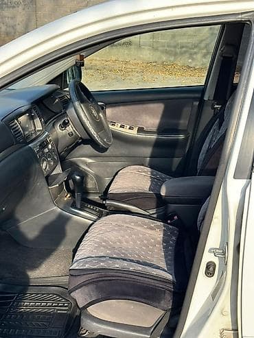 lend cruizer: Toyota Corolla: 2005 г., 1.5 л, Автомат, Бензин, Хэтчбэк — 7