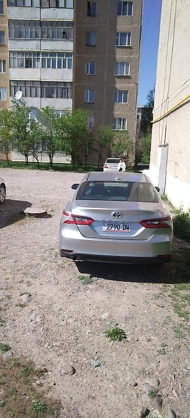 kia mornings: Toyota Camry: 2021 г., 2.5 л, Автомат, Гибрид — 3