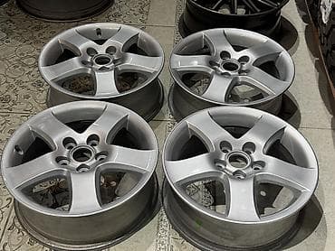 4 108: Литые Диски R 16 Toyota, Комплект, отверстий - 5, Б/у — 3