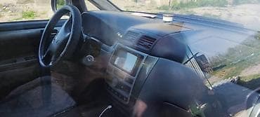 лабо 2004: Toyota Avensis Verso: 2004 г., 2.4 л, Механика, Дизель, Минивэн — 2