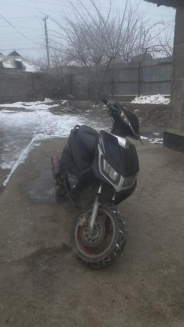 e bike: Тип скутера 150 куб. см, Бензин, Б/у — 3