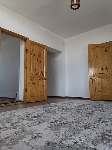 продается дом г токмок: Сдаются комнаты в большом частном доме. - Просторный 2‑этажный — 5