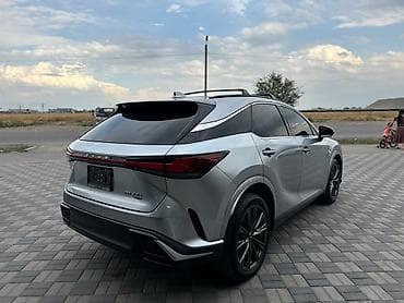 low ll: Lexus RX: 2023 г., 0.4 л, Автомат, Бензин — 6